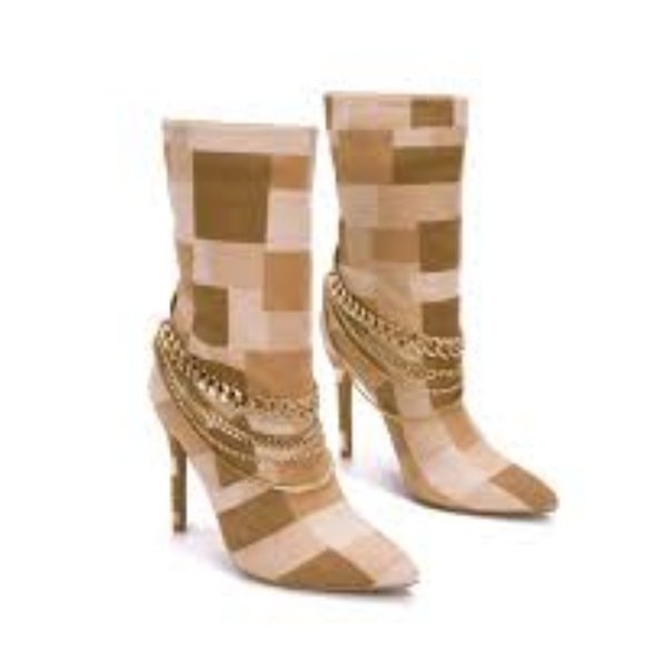 NWT CAPE ROBBIN SOMEWHERE MULTI COLOR FAUX SUEDE STILETTO SOCK ANKLE BOOTS 5.5 - Picture 2 of 5